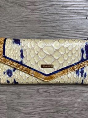 Brahmin Shell Freshwater Veronica